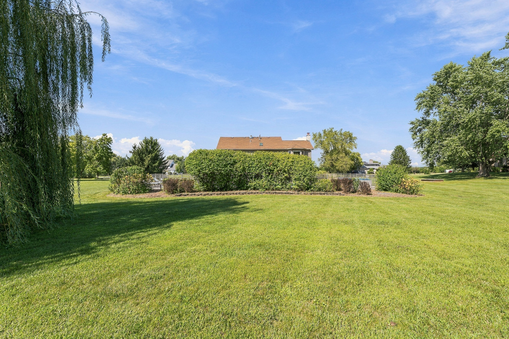 main property photo 76
