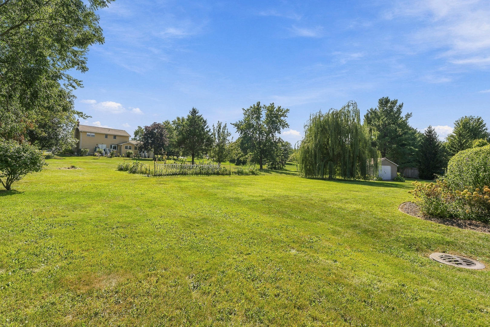 main property photo 78