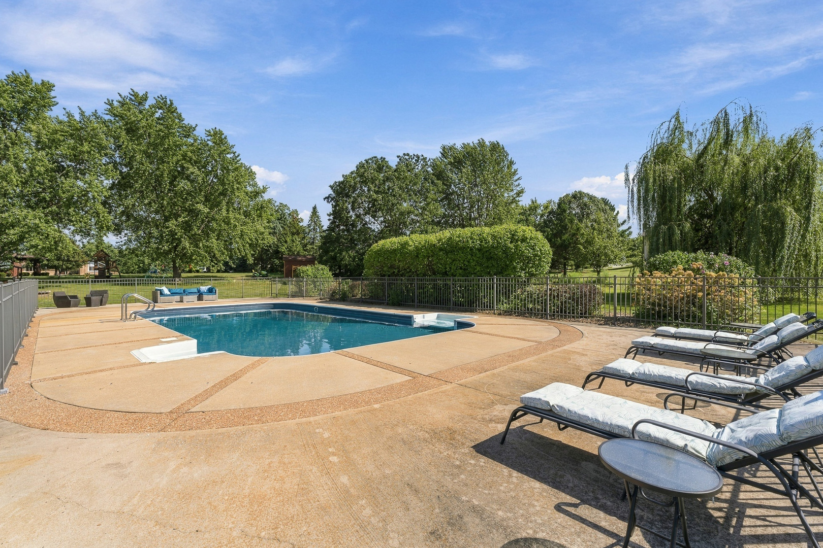 main property photo 84