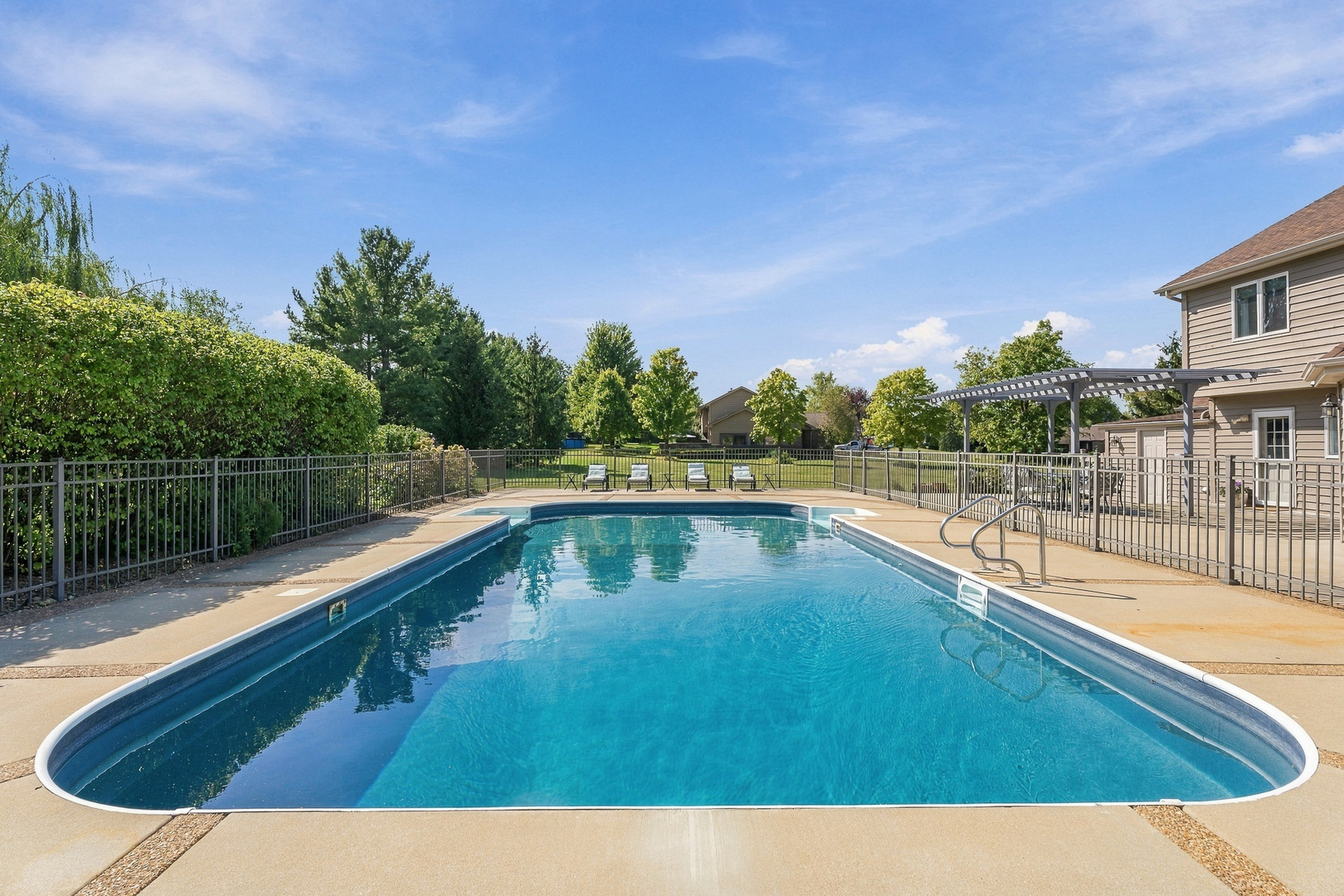 main property photo 86