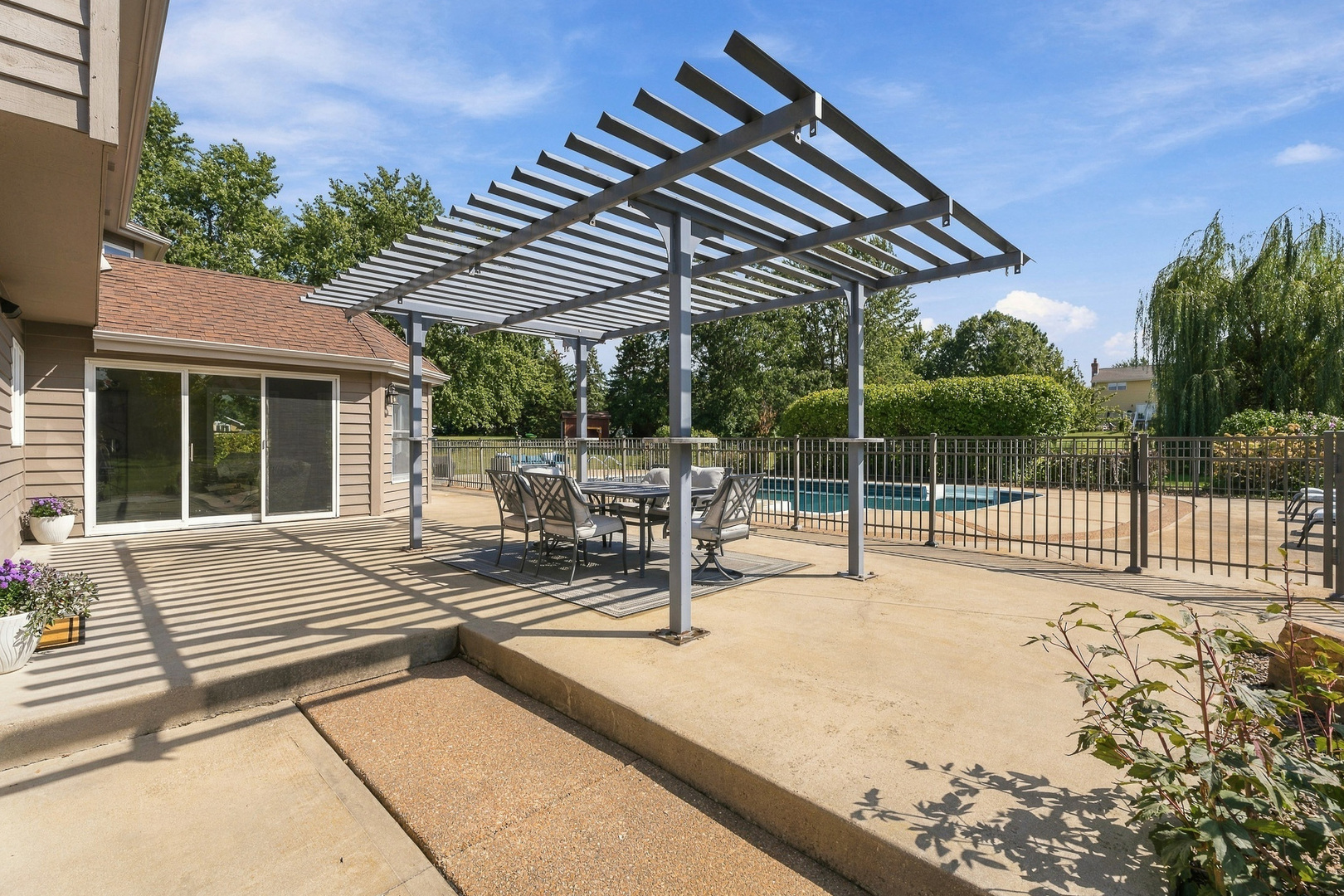 main property photo 91