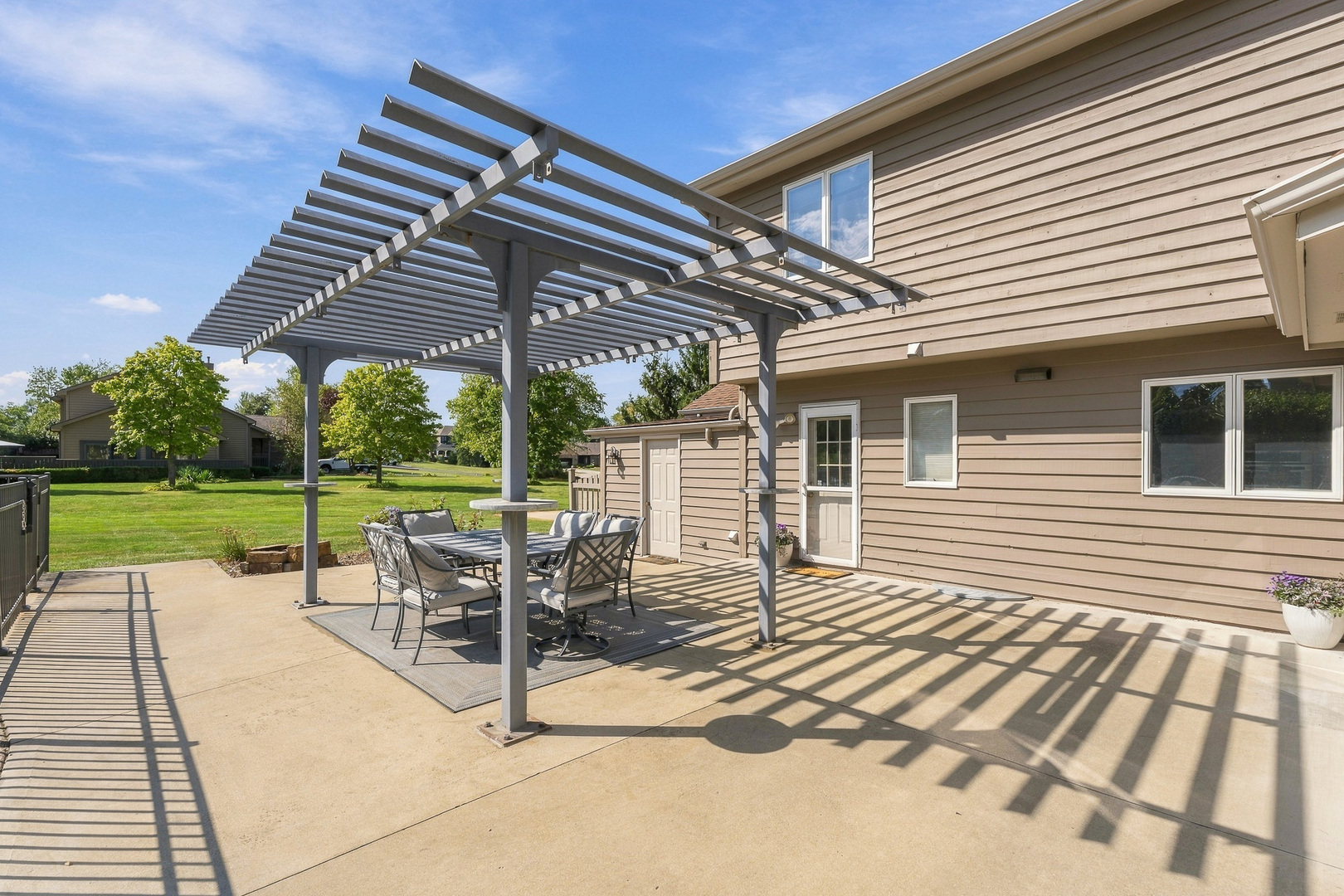 main property photo 92