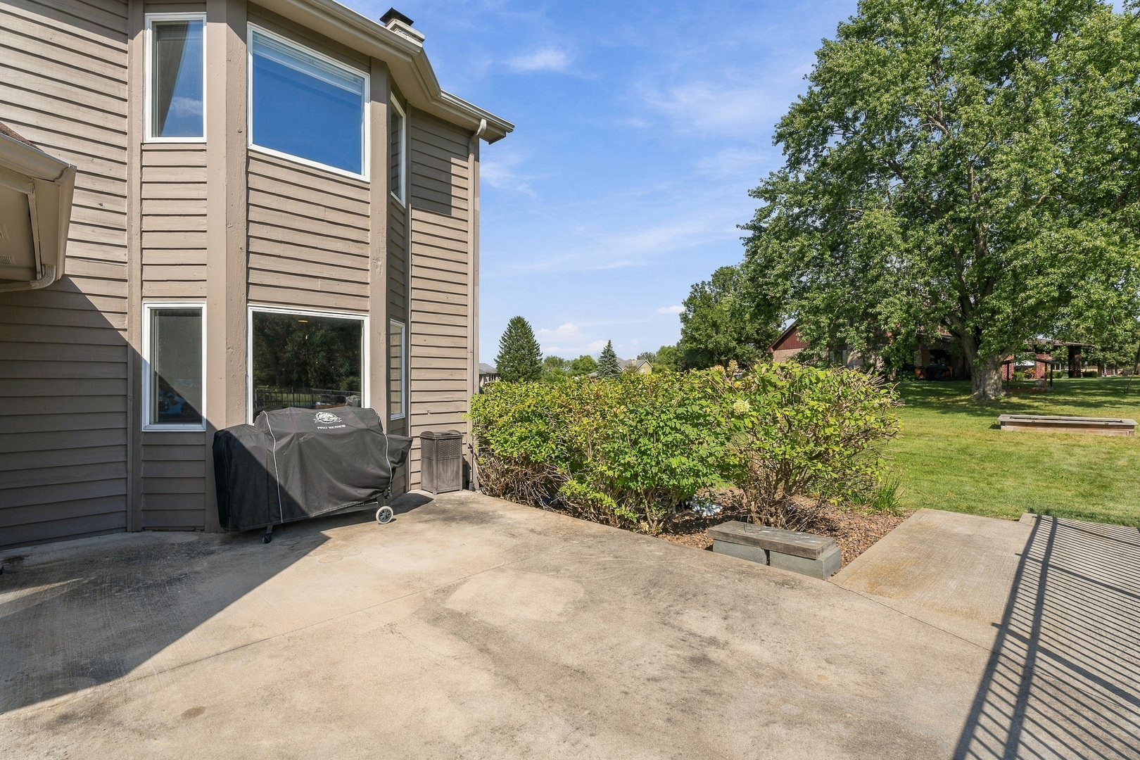 main property photo 93