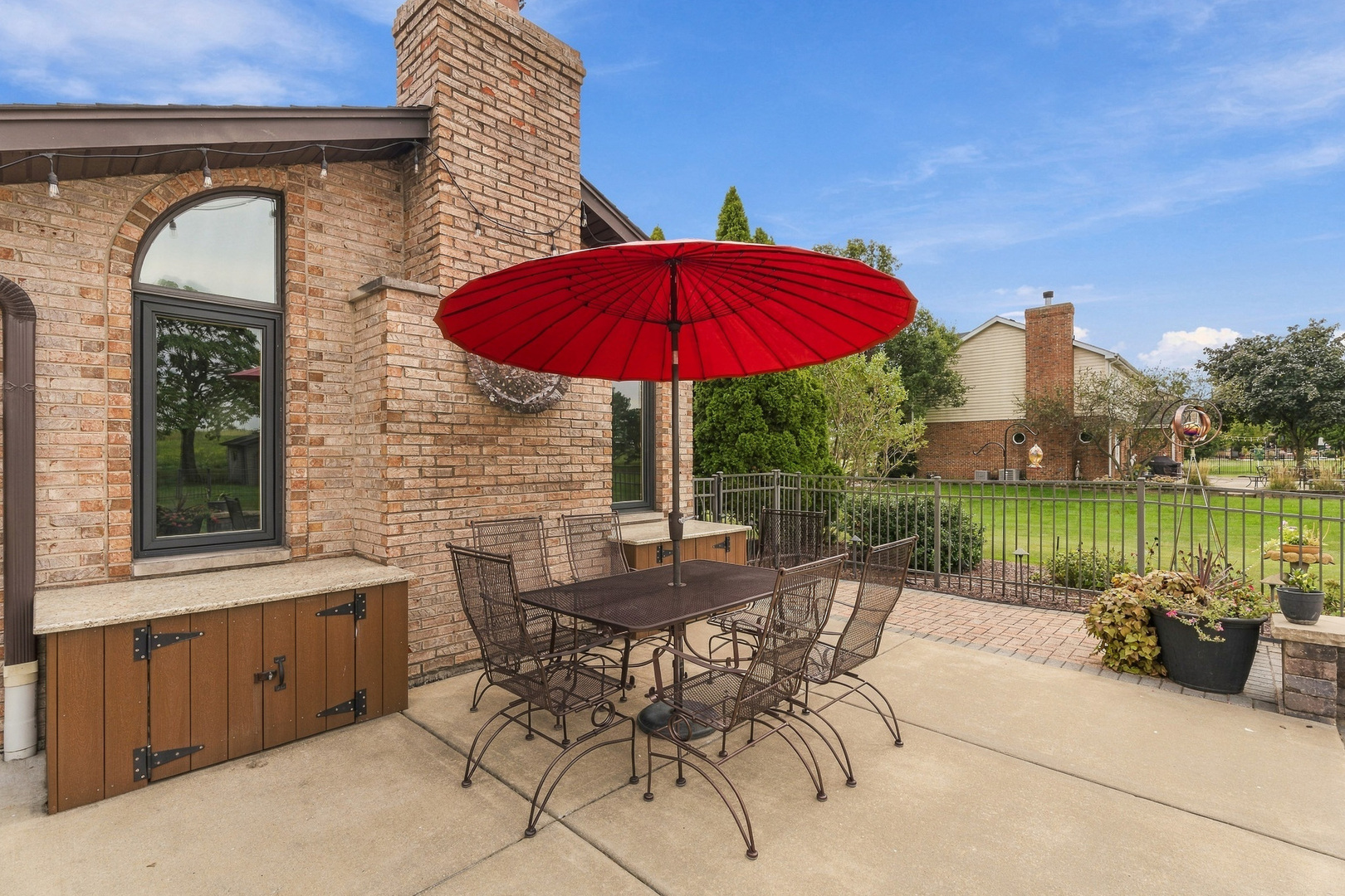 main property photo 74