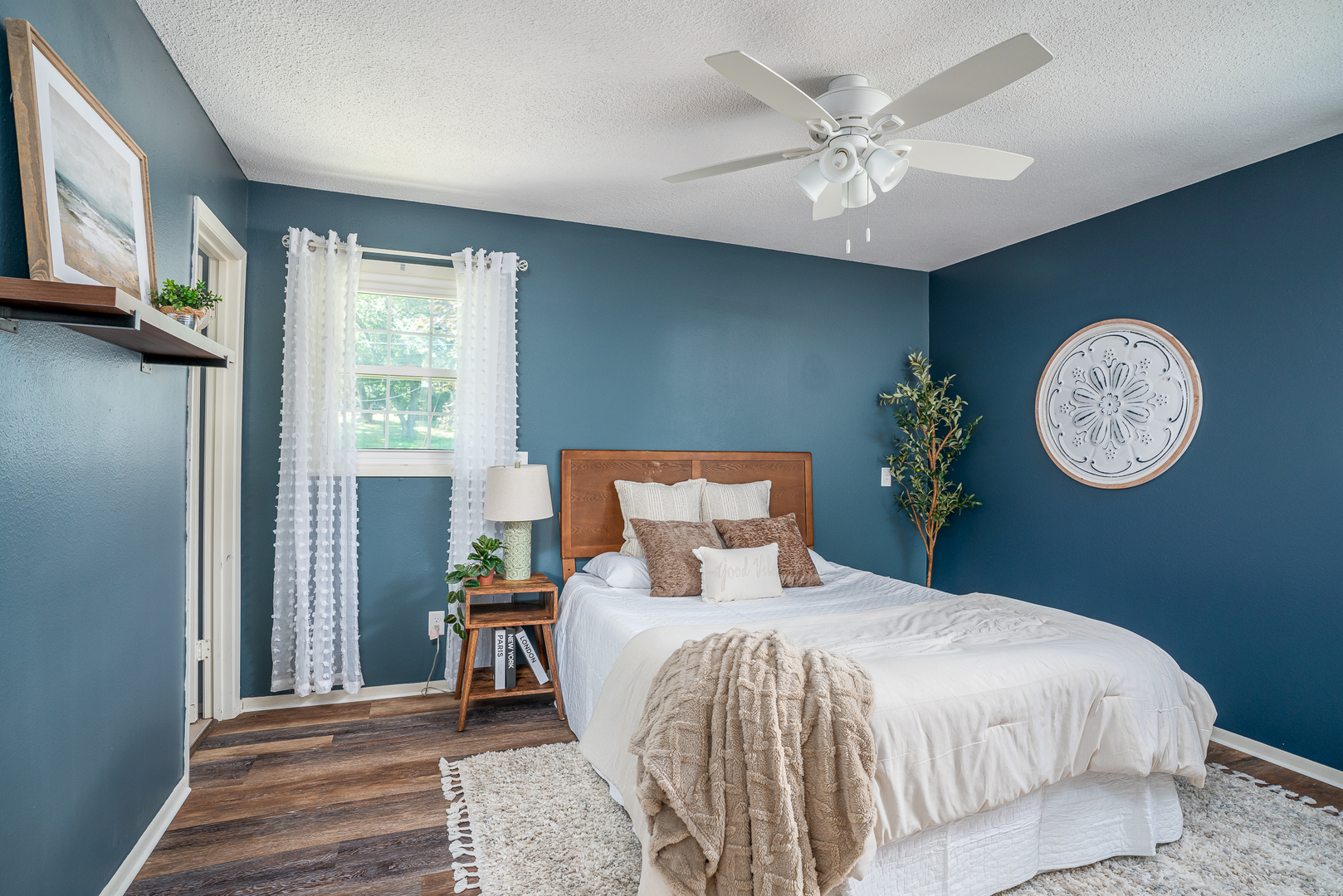 property viewer photo 10