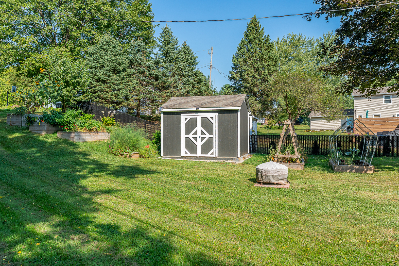 property viewer photo 21