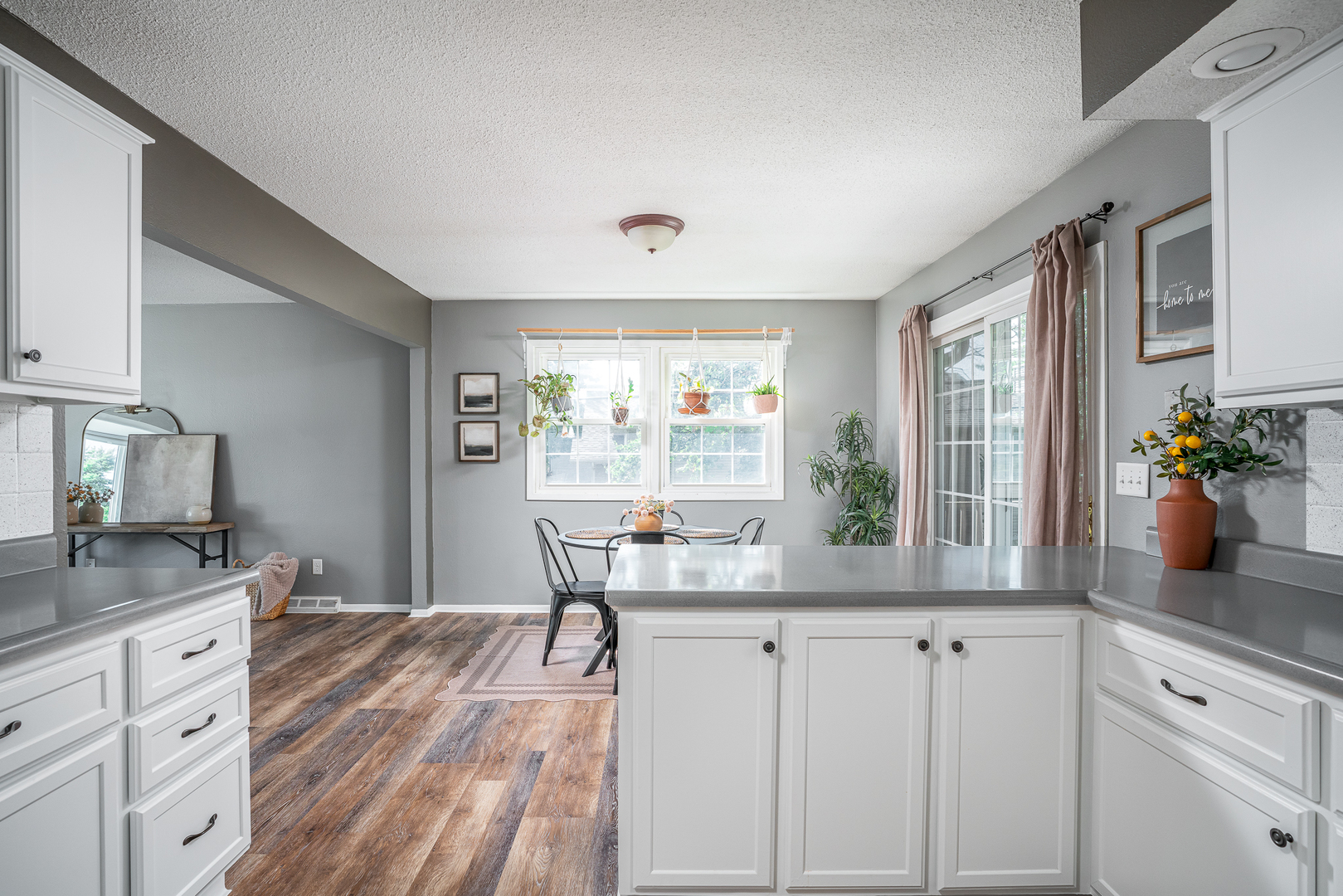 property viewer photo 9