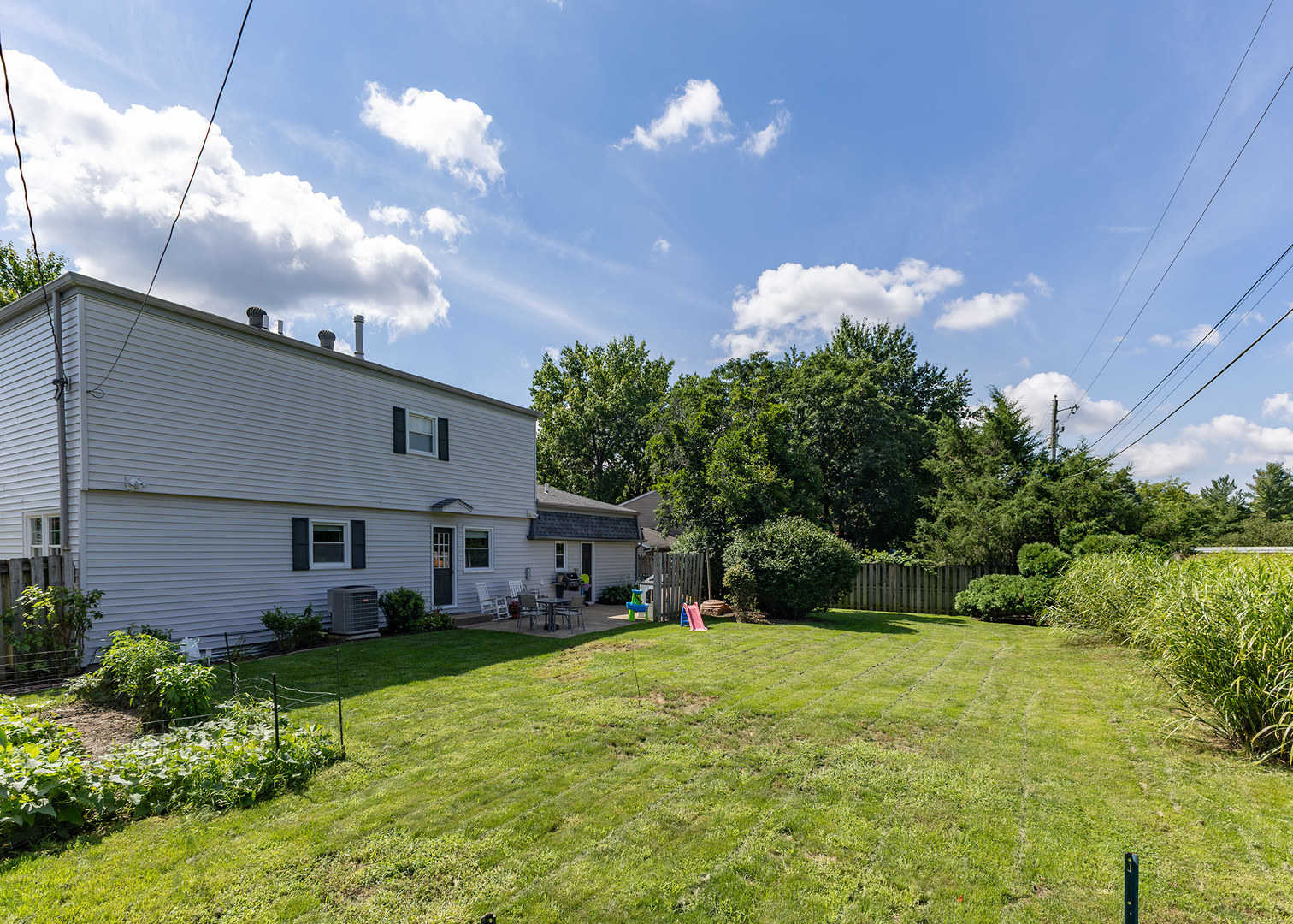 main property photo 41