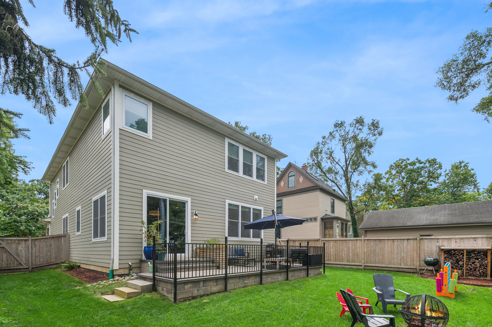 main property photo 32