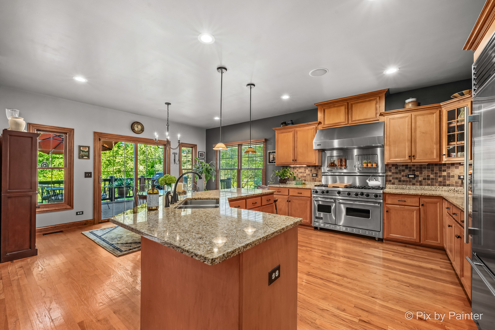 main property photo 12