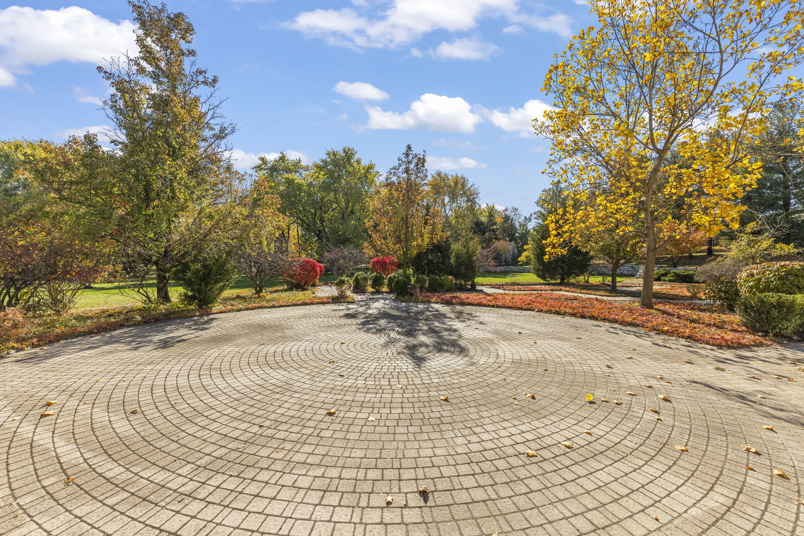main property photo 50