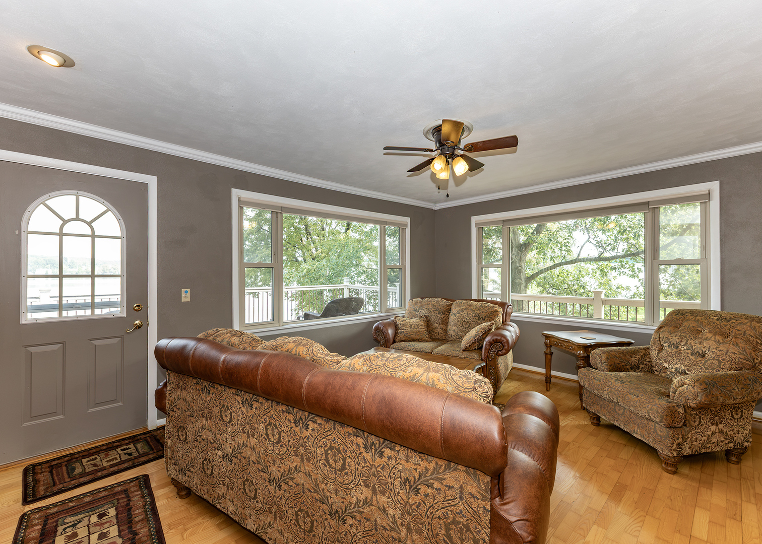 main property photo 17