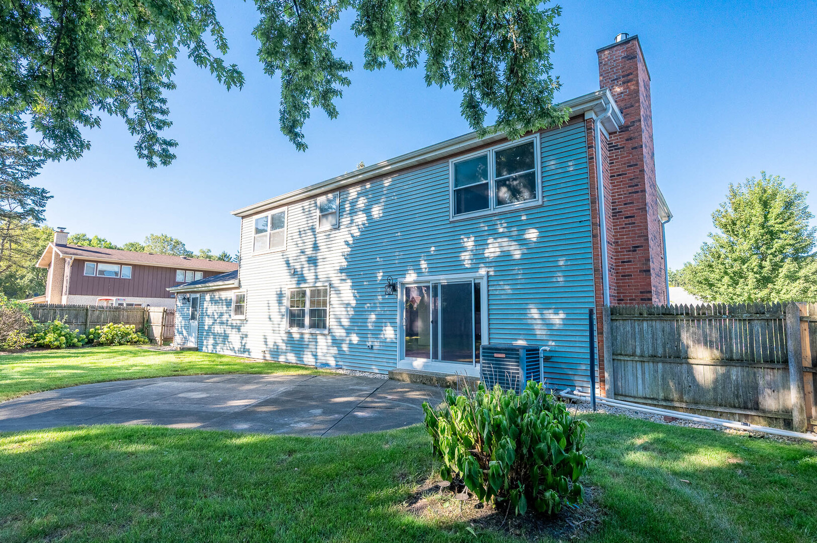 main property photo 17