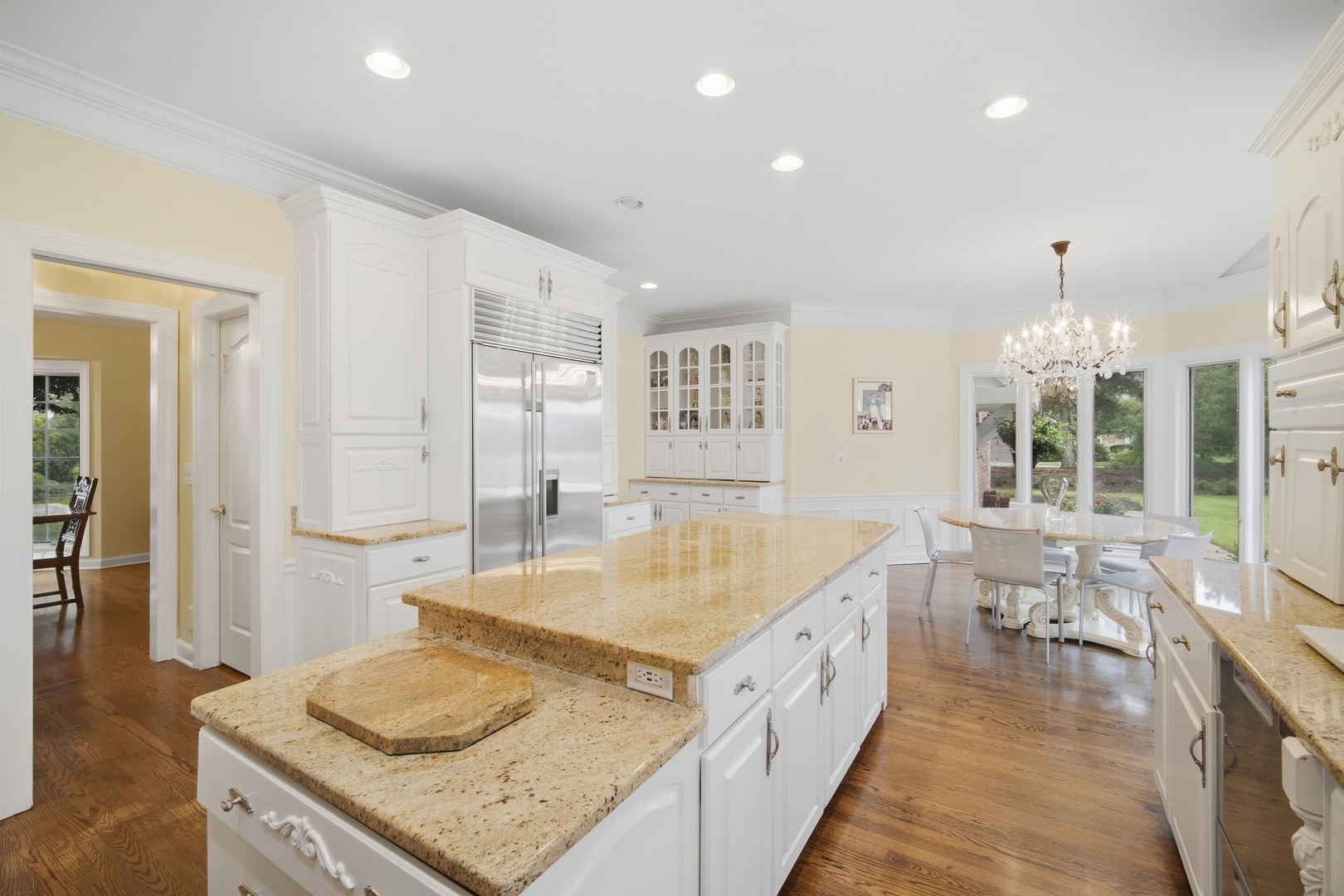 main property photo 13
