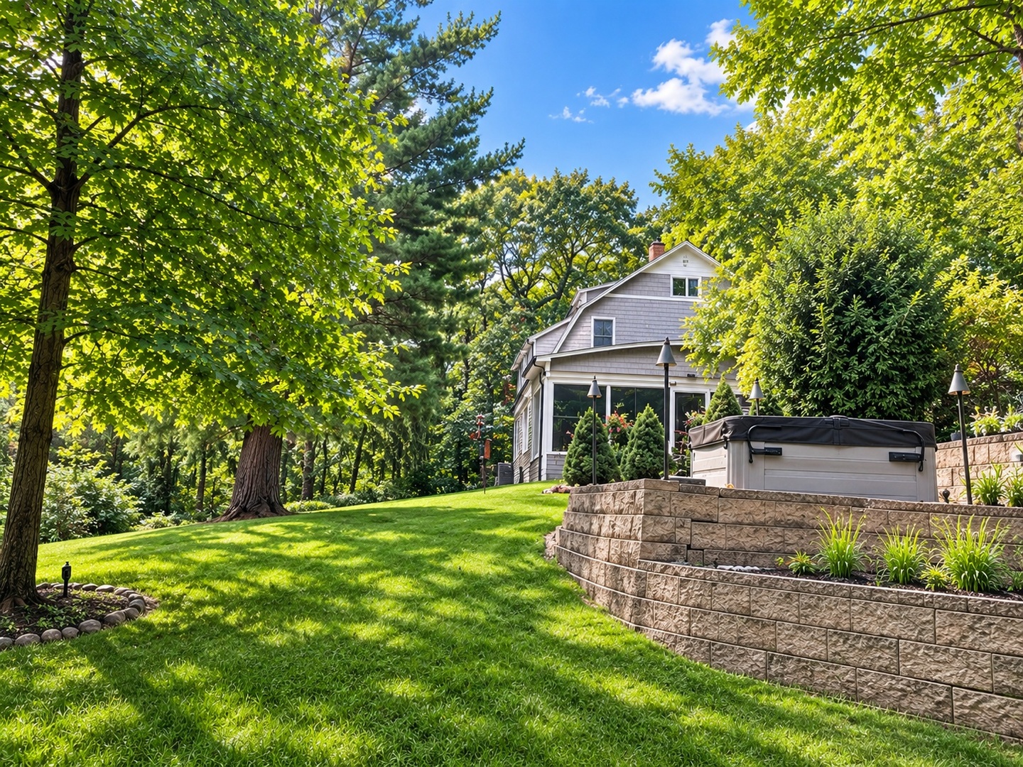 main property photo 31