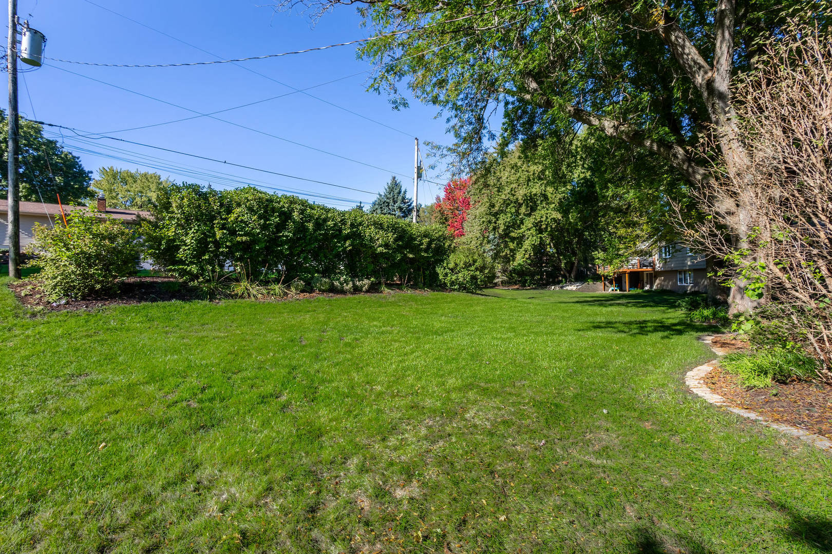 main property photo 37