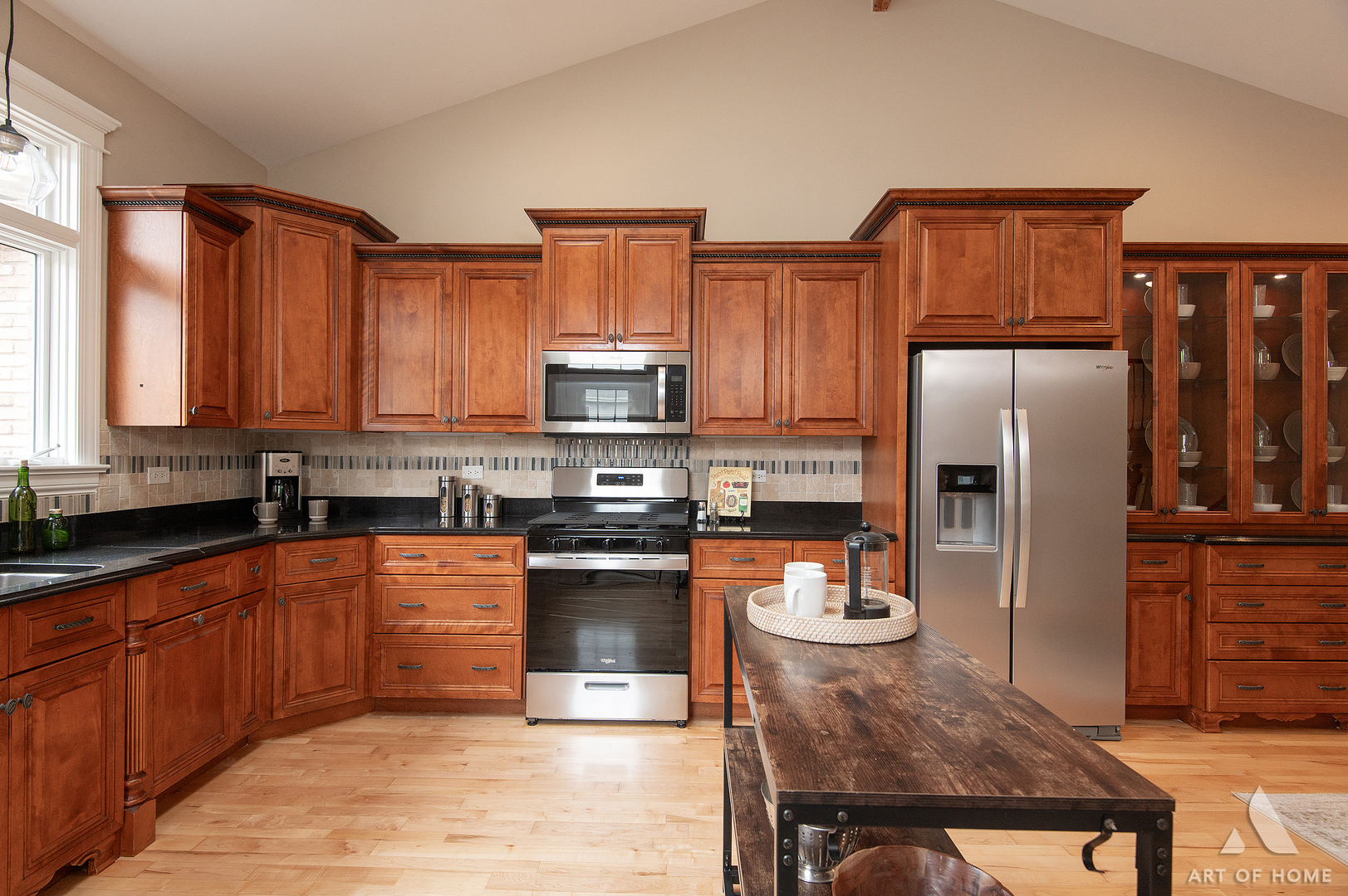 main property photo 4