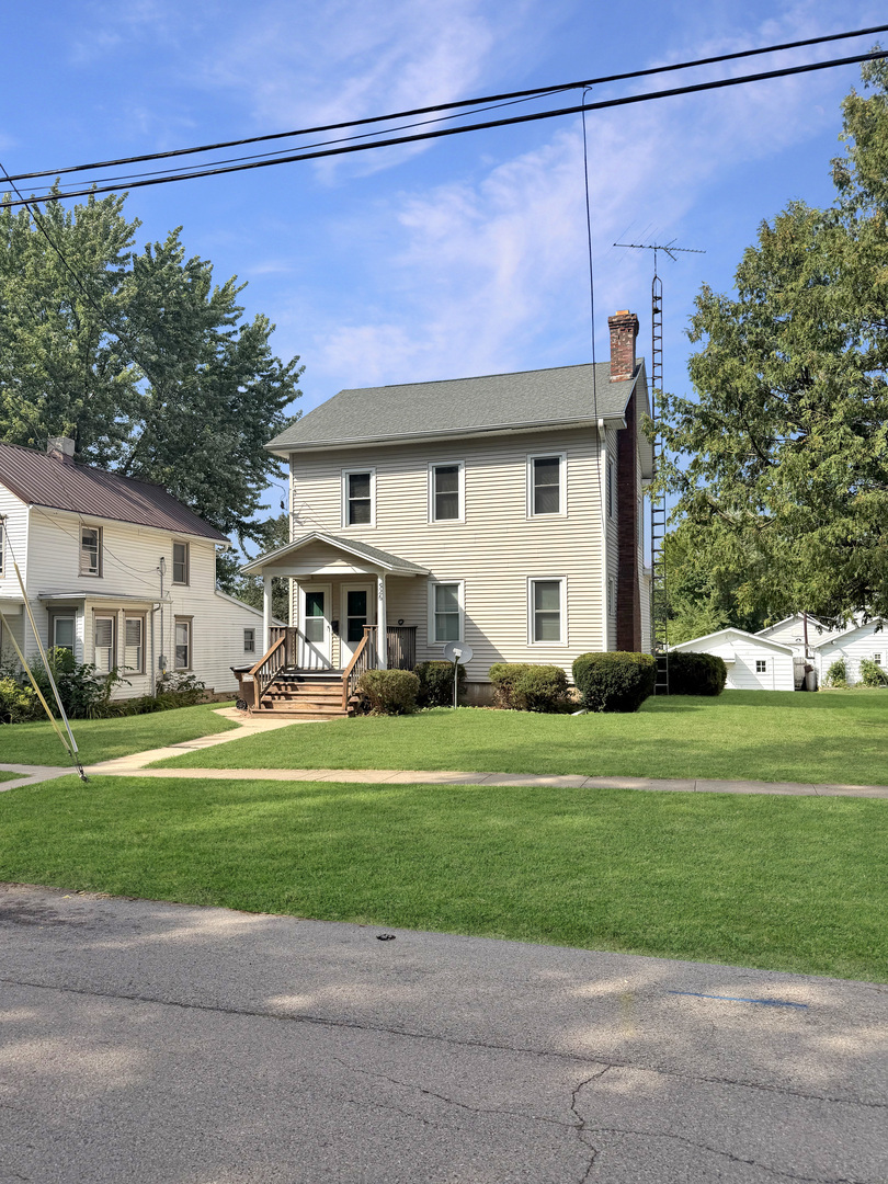 main property photo 9