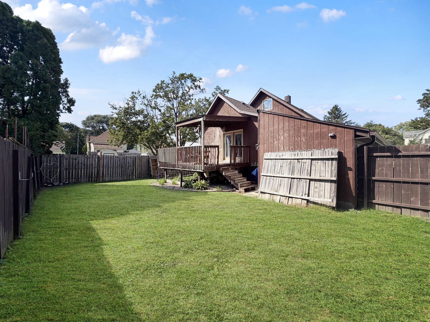 main property photo 17