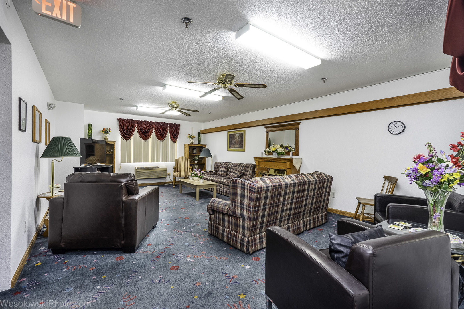 main property photo 14