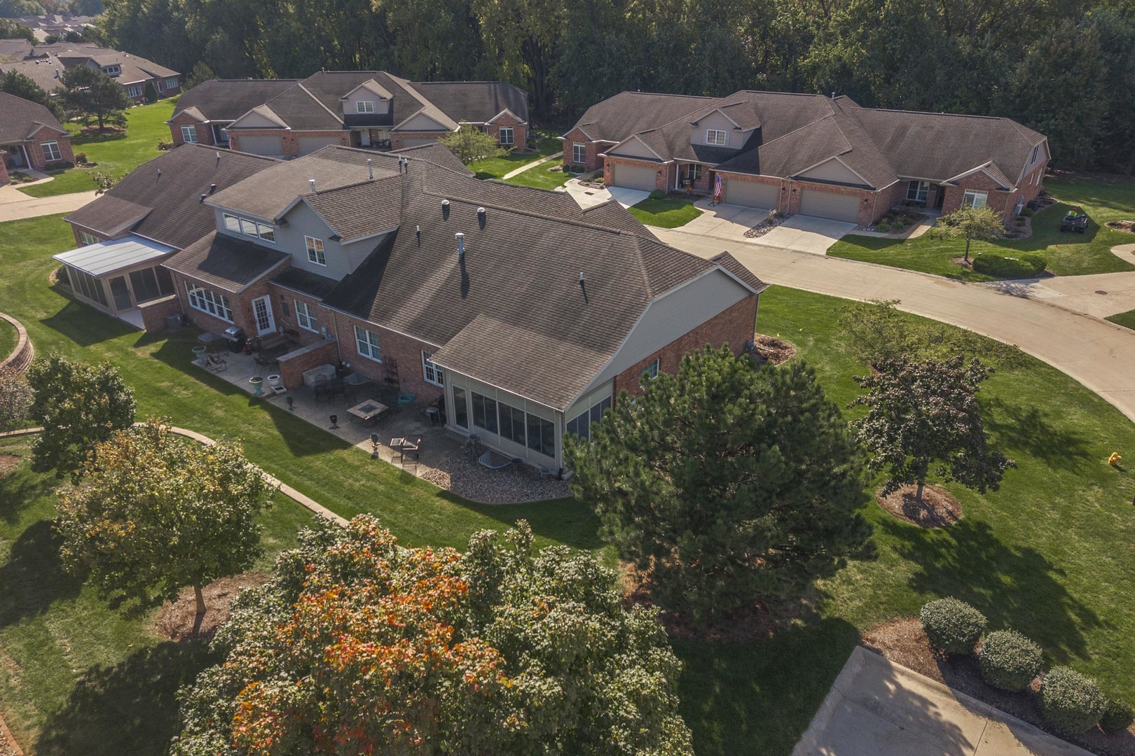 main property photo 45