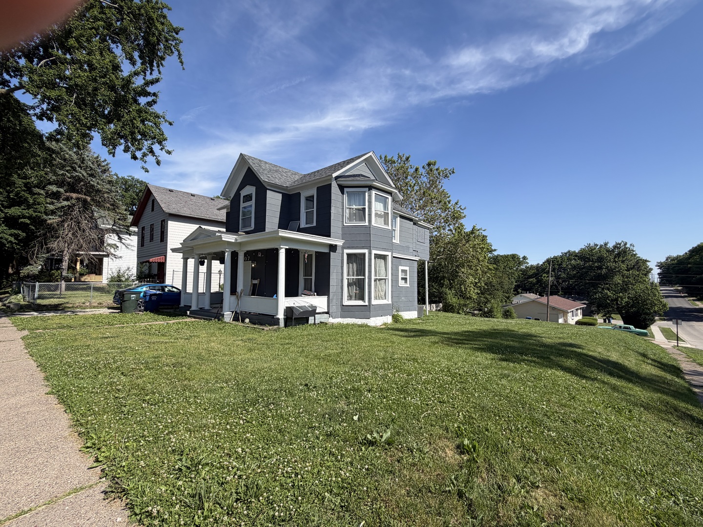 main property photo 1