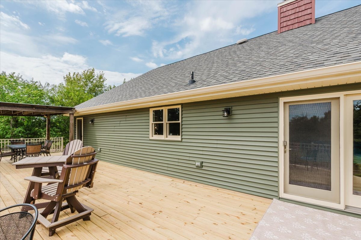 main property photo 58