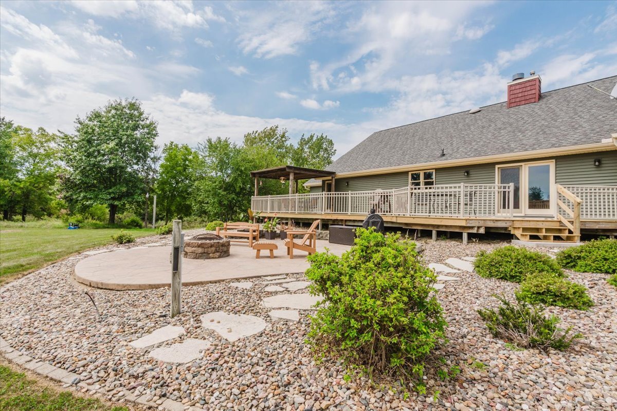 main property photo 59