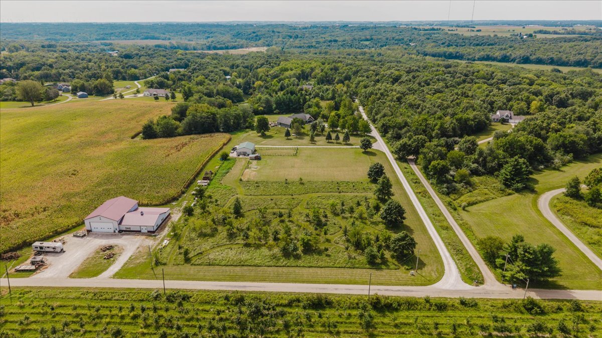 main property photo 65