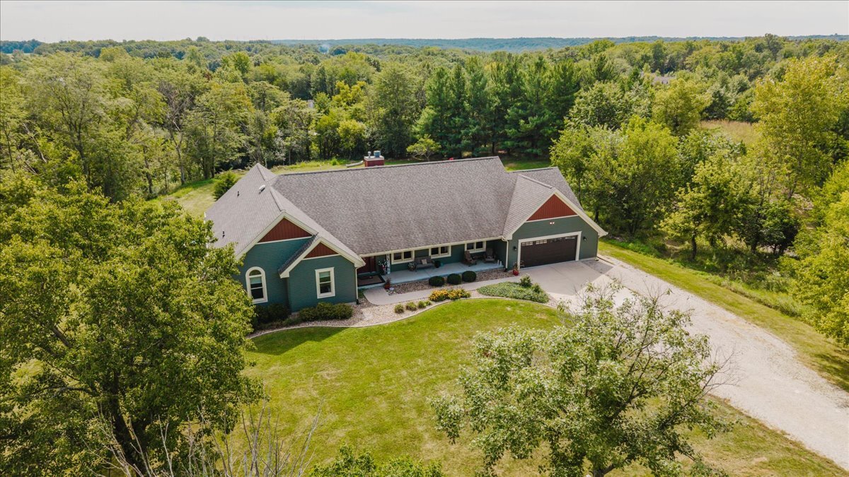 main property photo 73