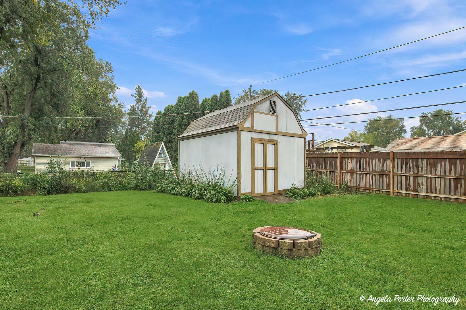 main property photo 25