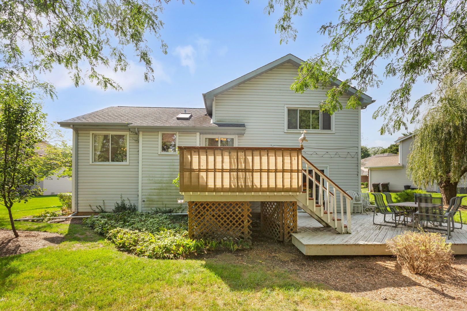 main property photo 16
