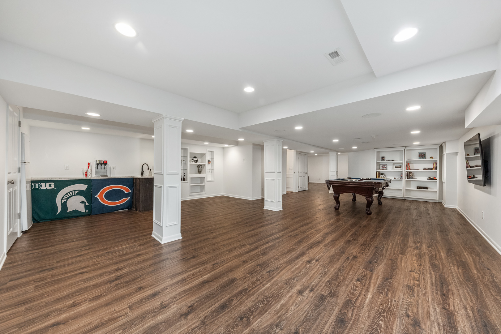 main property photo 75