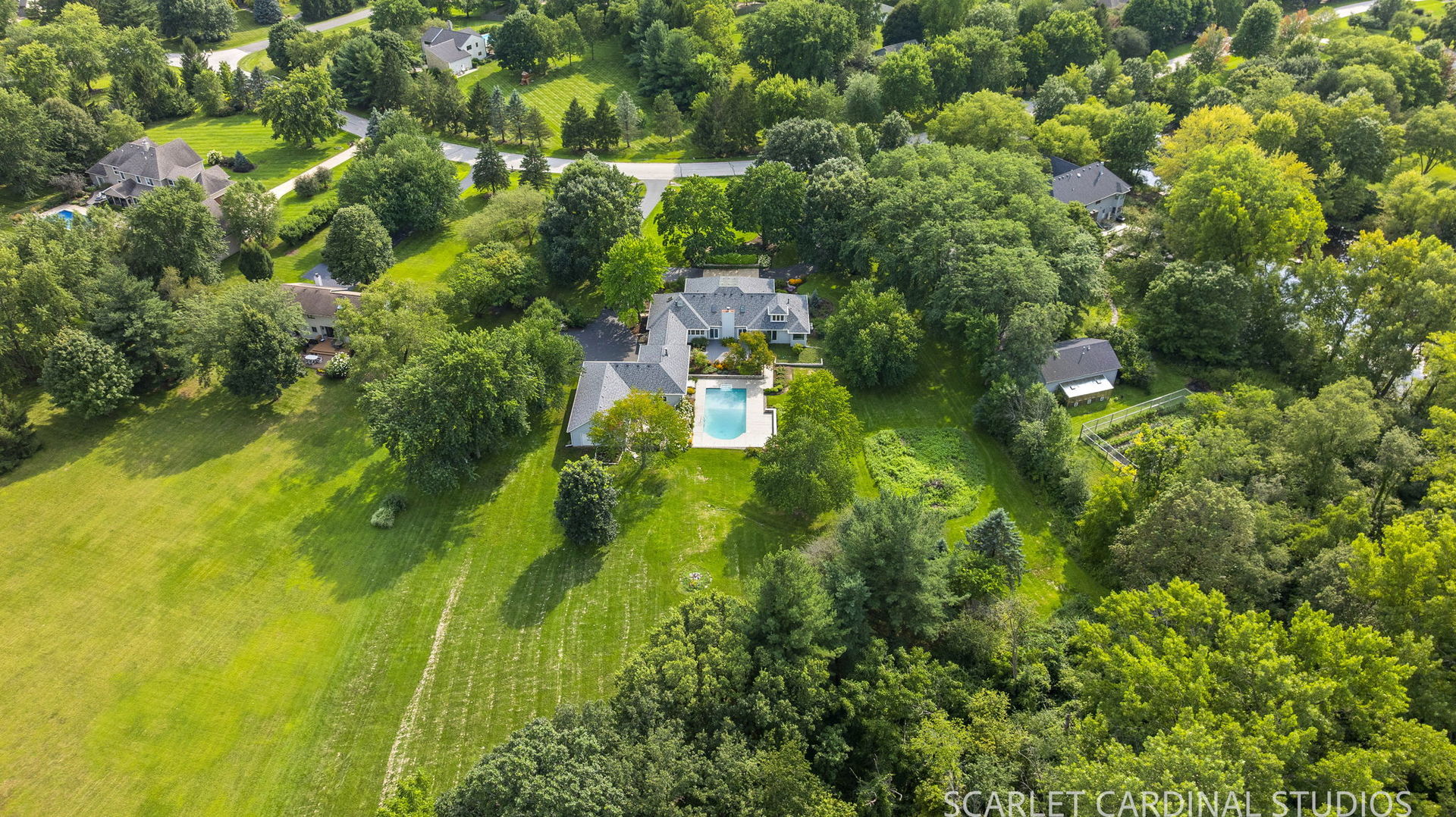 main property photo 50