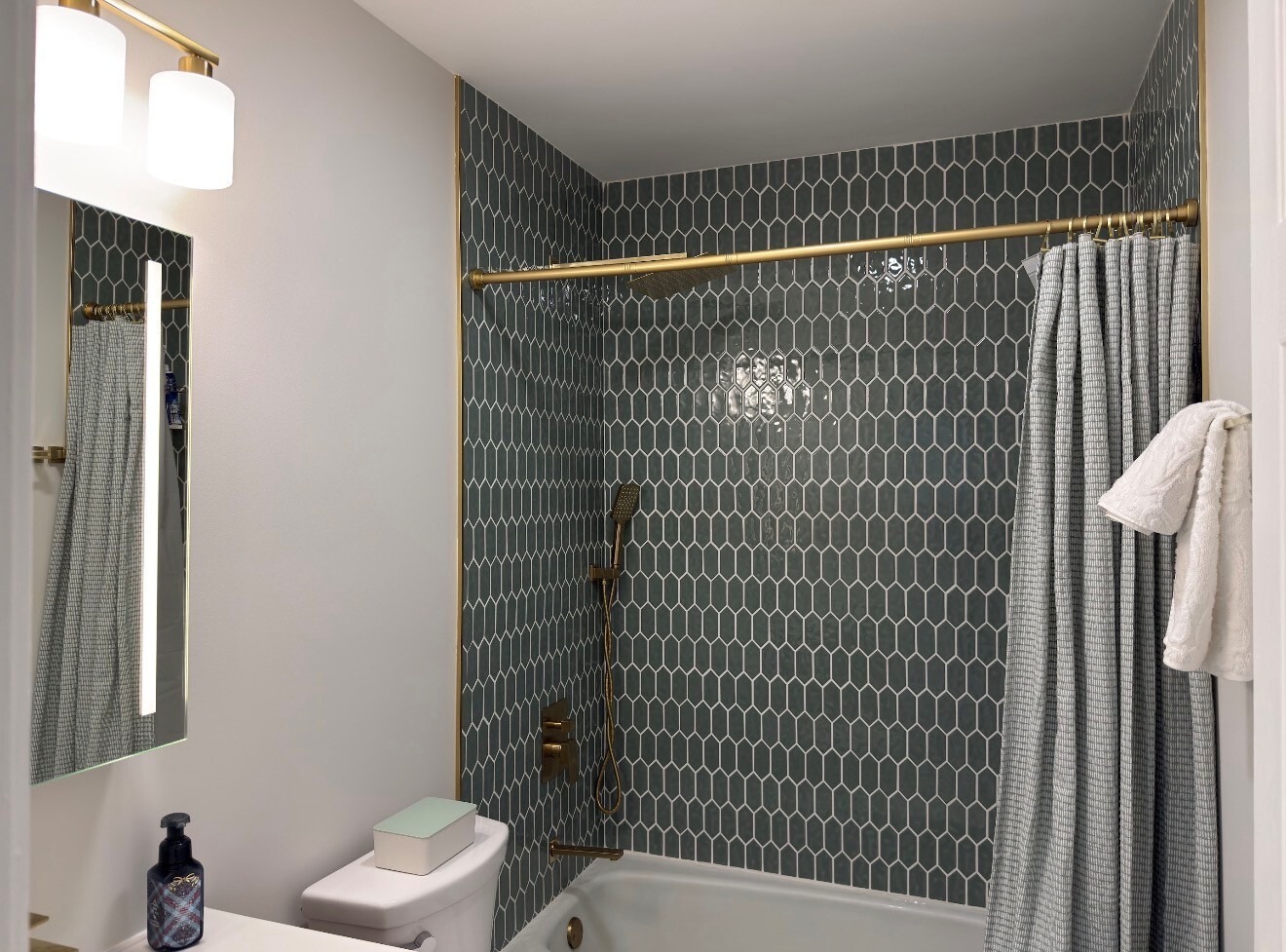 property viewer photo 9