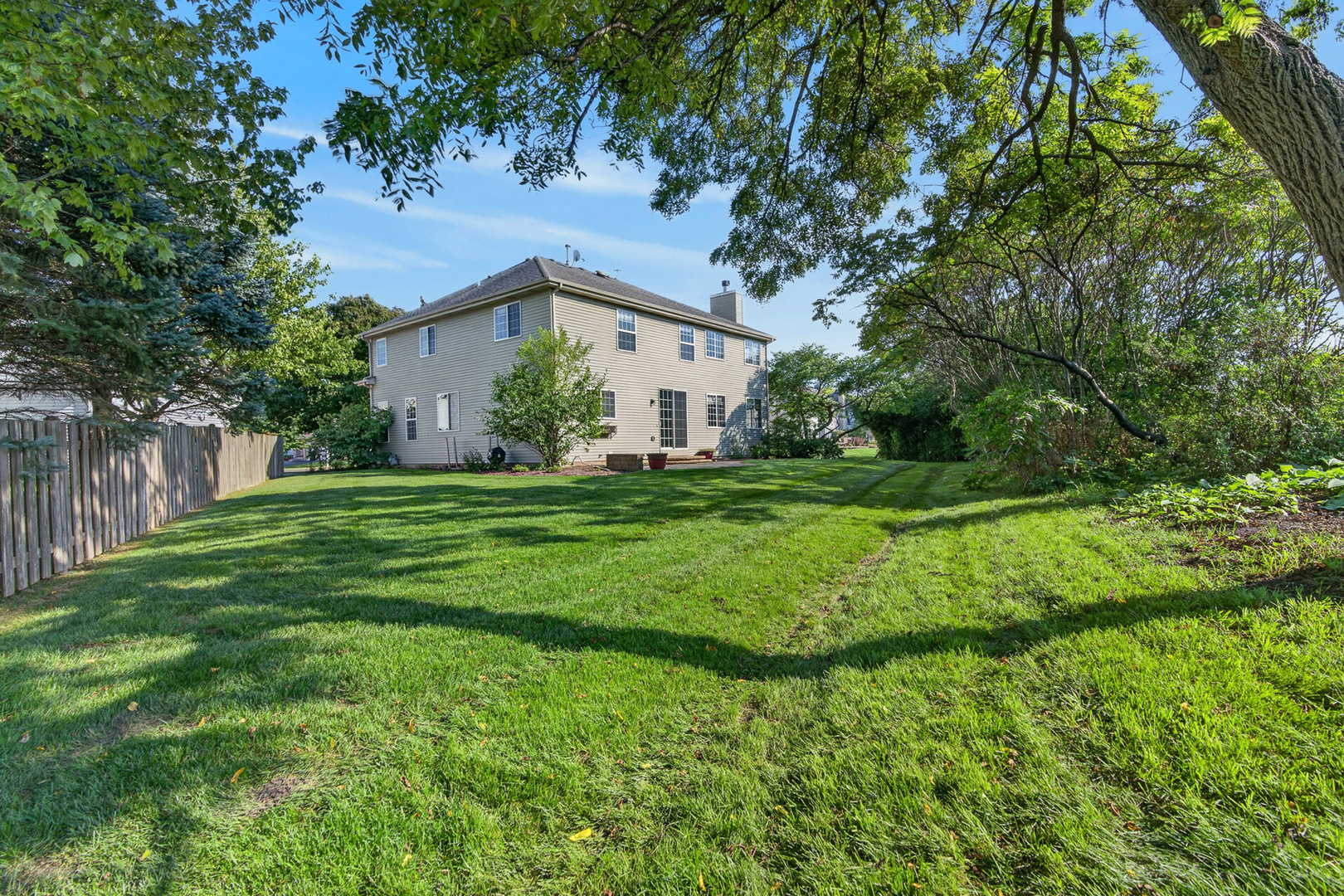 main property photo 32