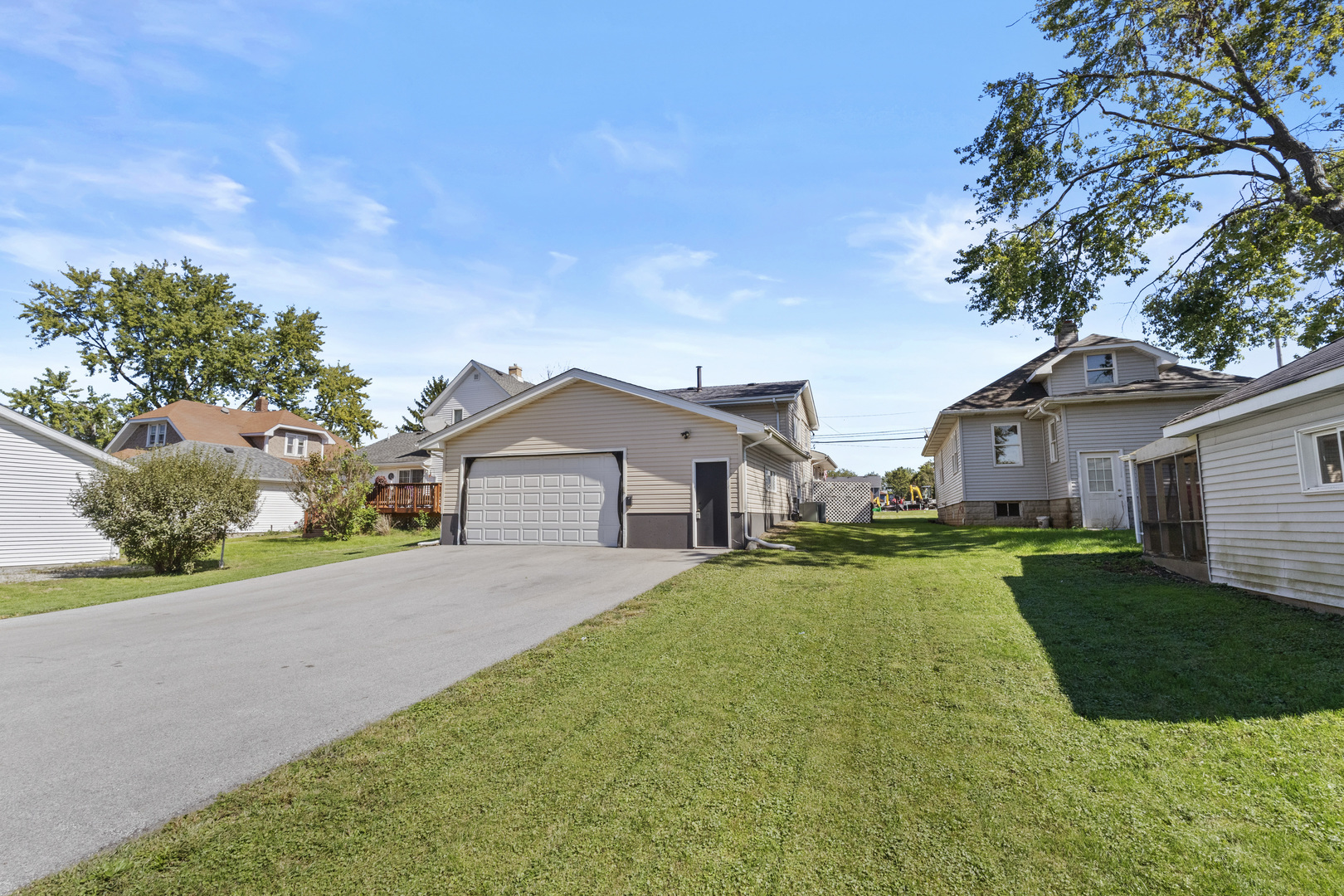 main property photo 44