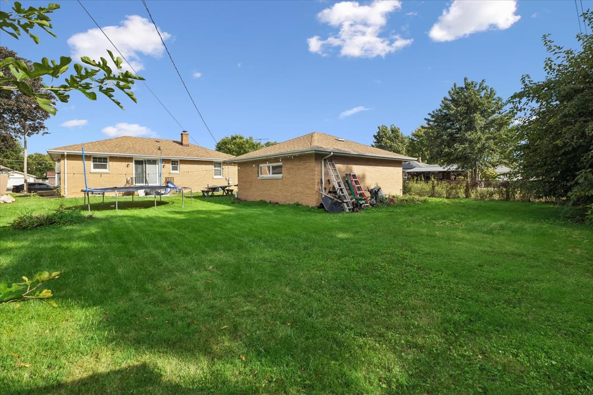 property viewer photo 17