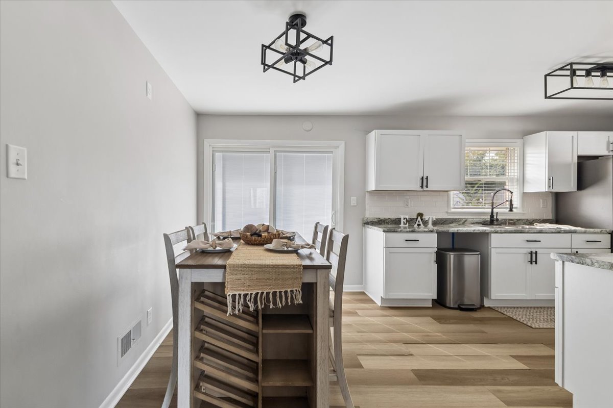 property viewer photo 5
