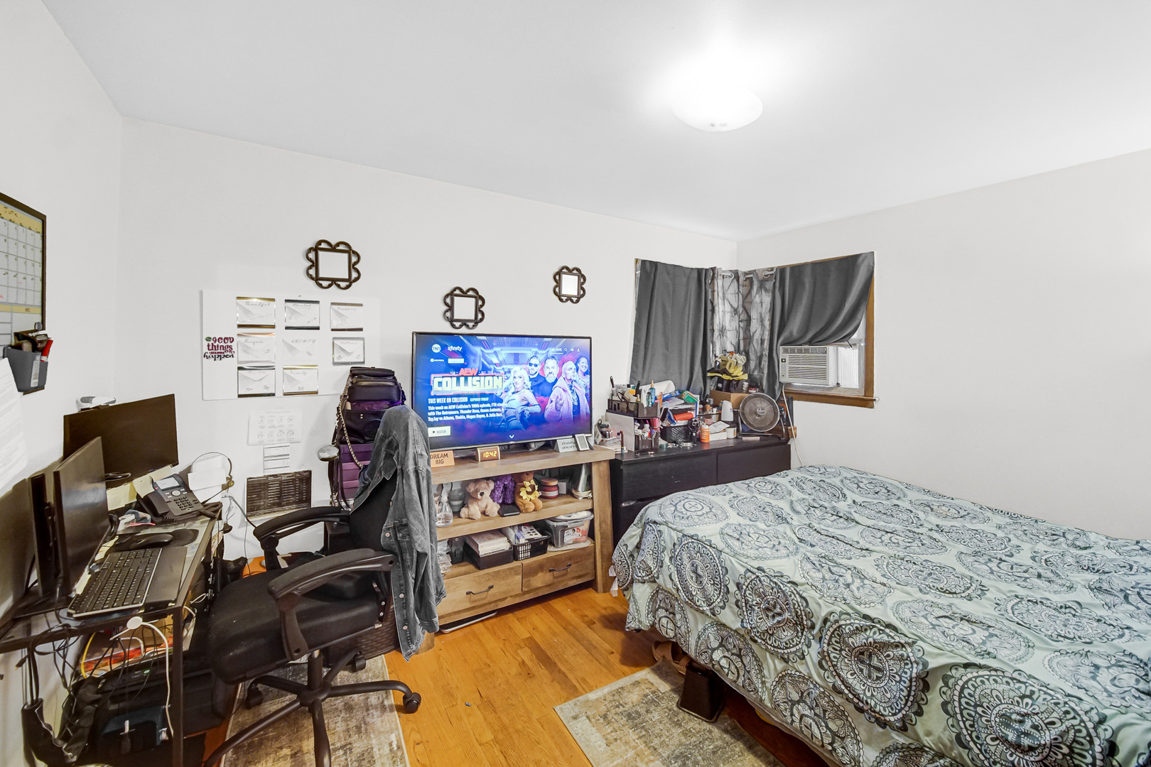 main property photo 13