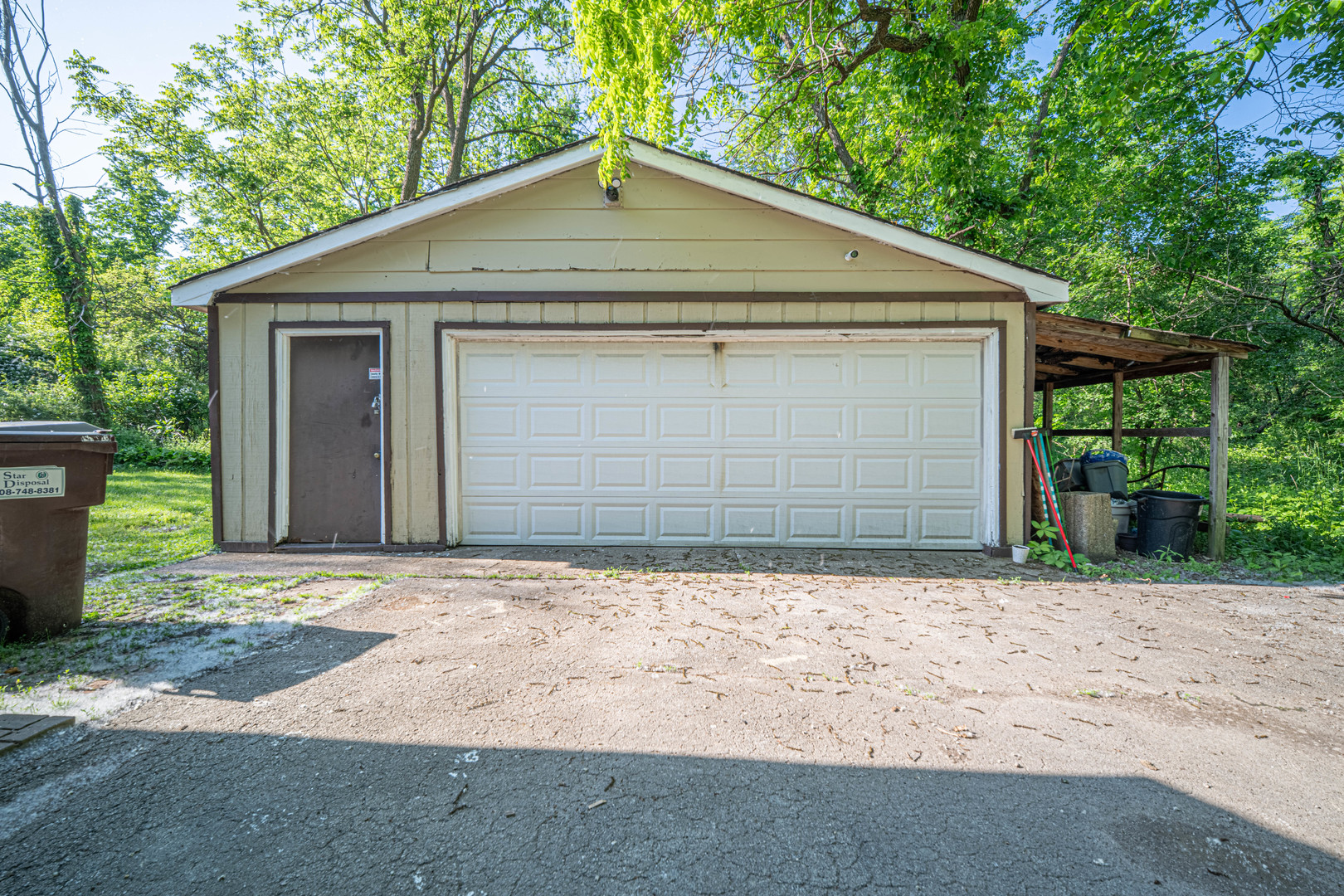 main property photo 12