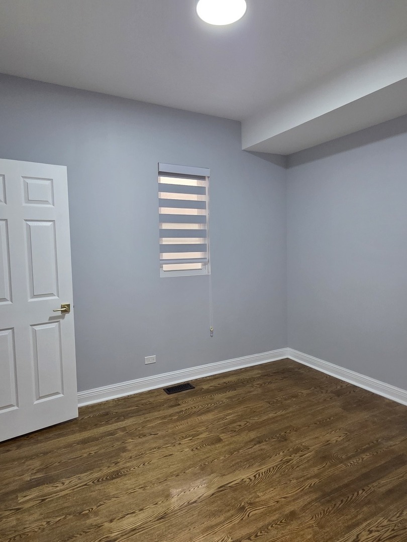 property viewer photo 6