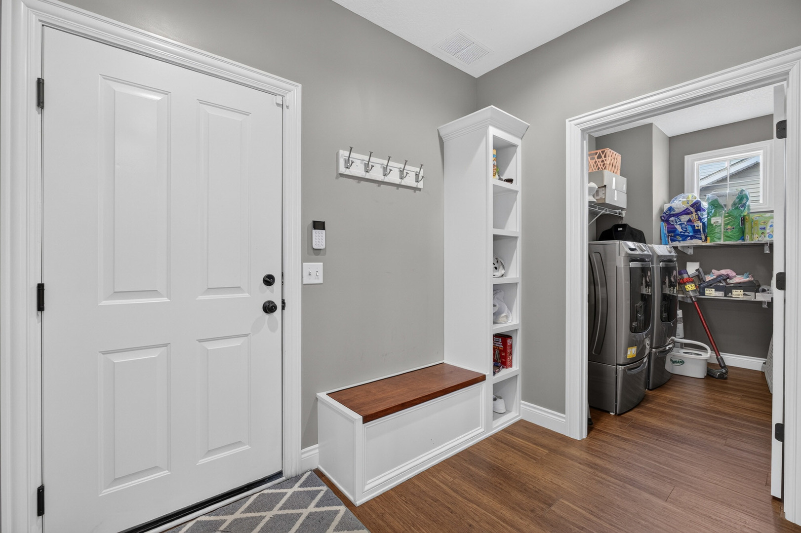 property viewer photo 17