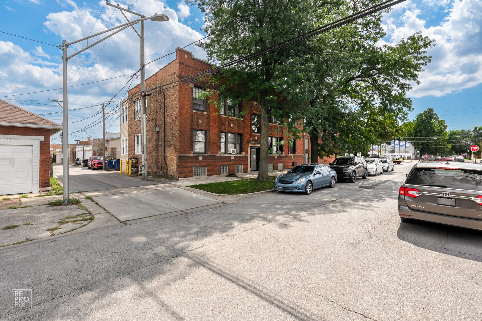 main property photo 3