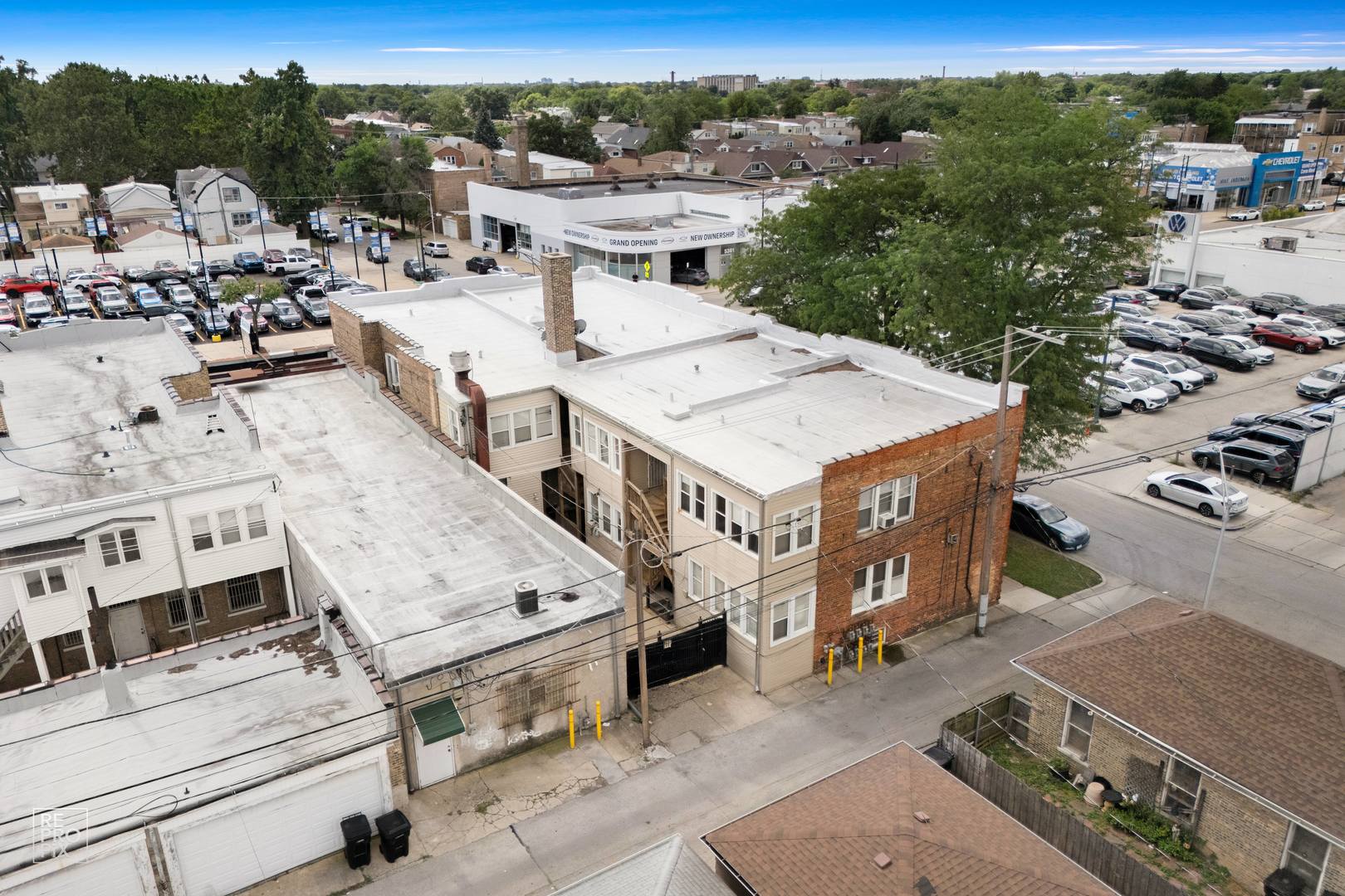 main property photo 7