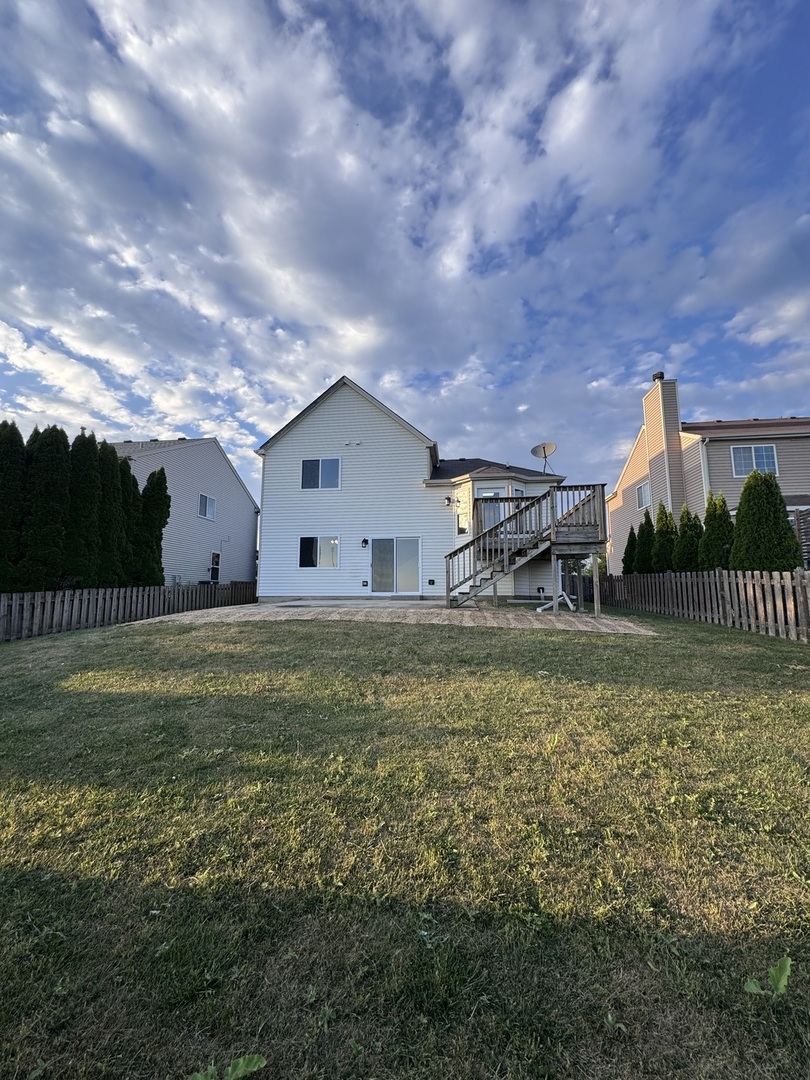 main property photo 17