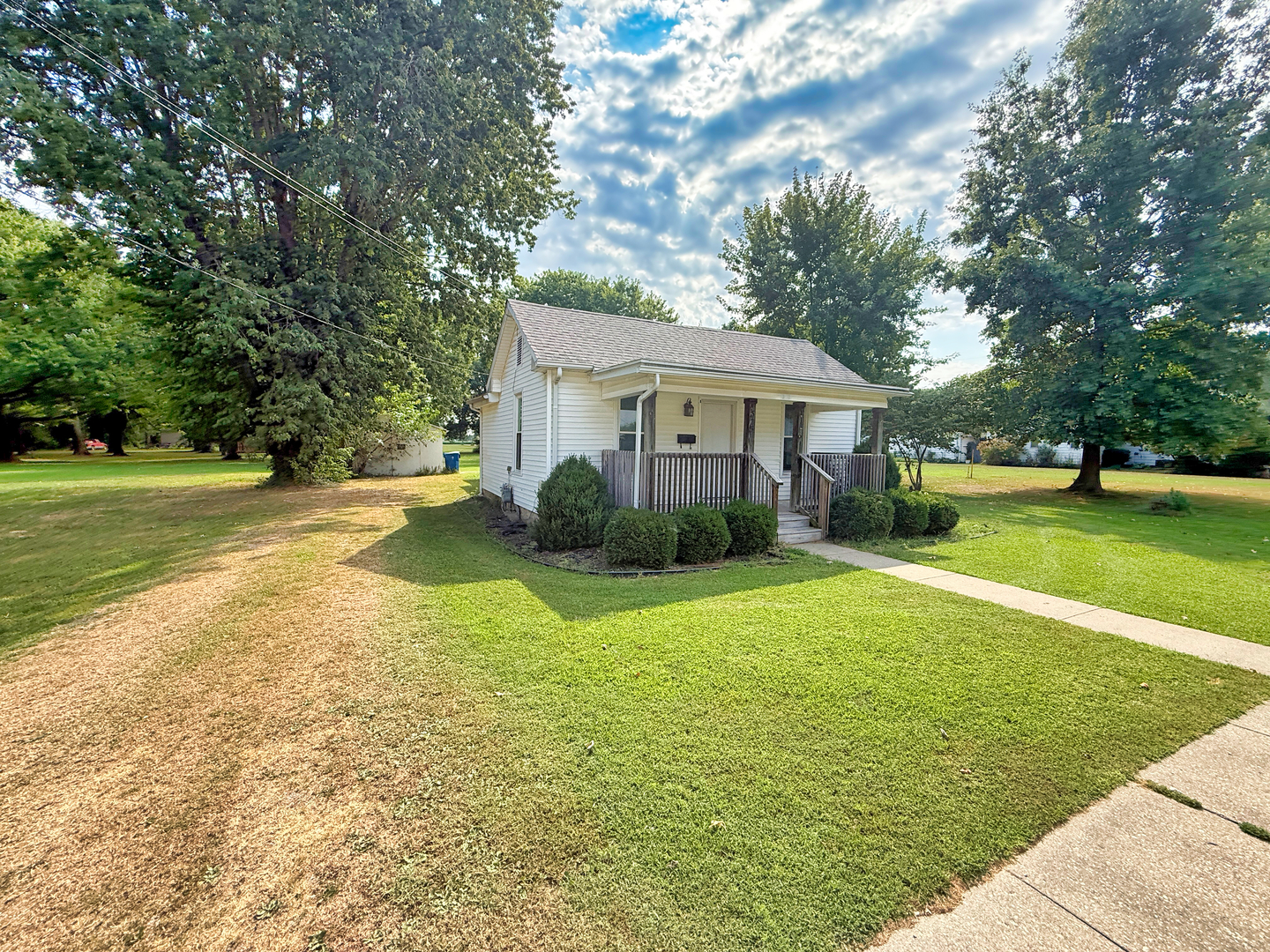 main property photo 46