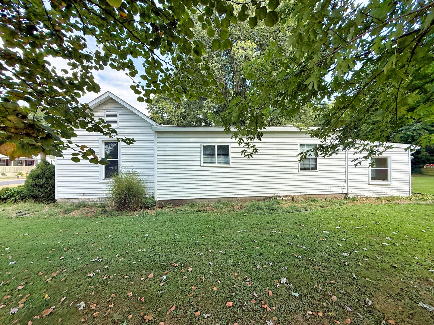 main property photo 59