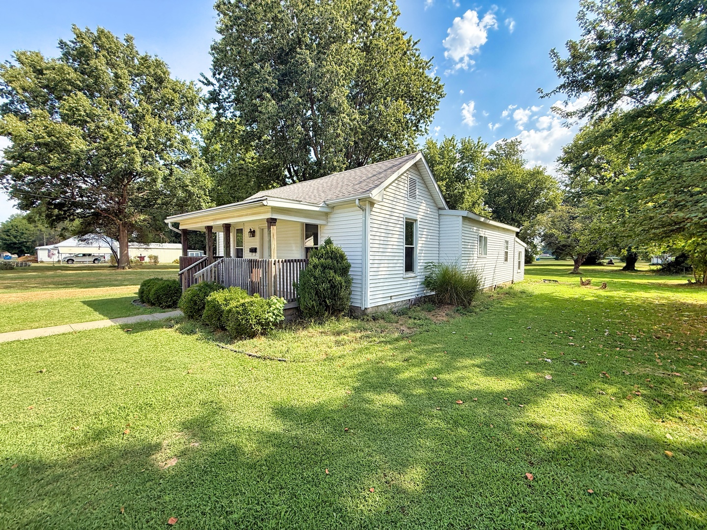 main property photo 61
