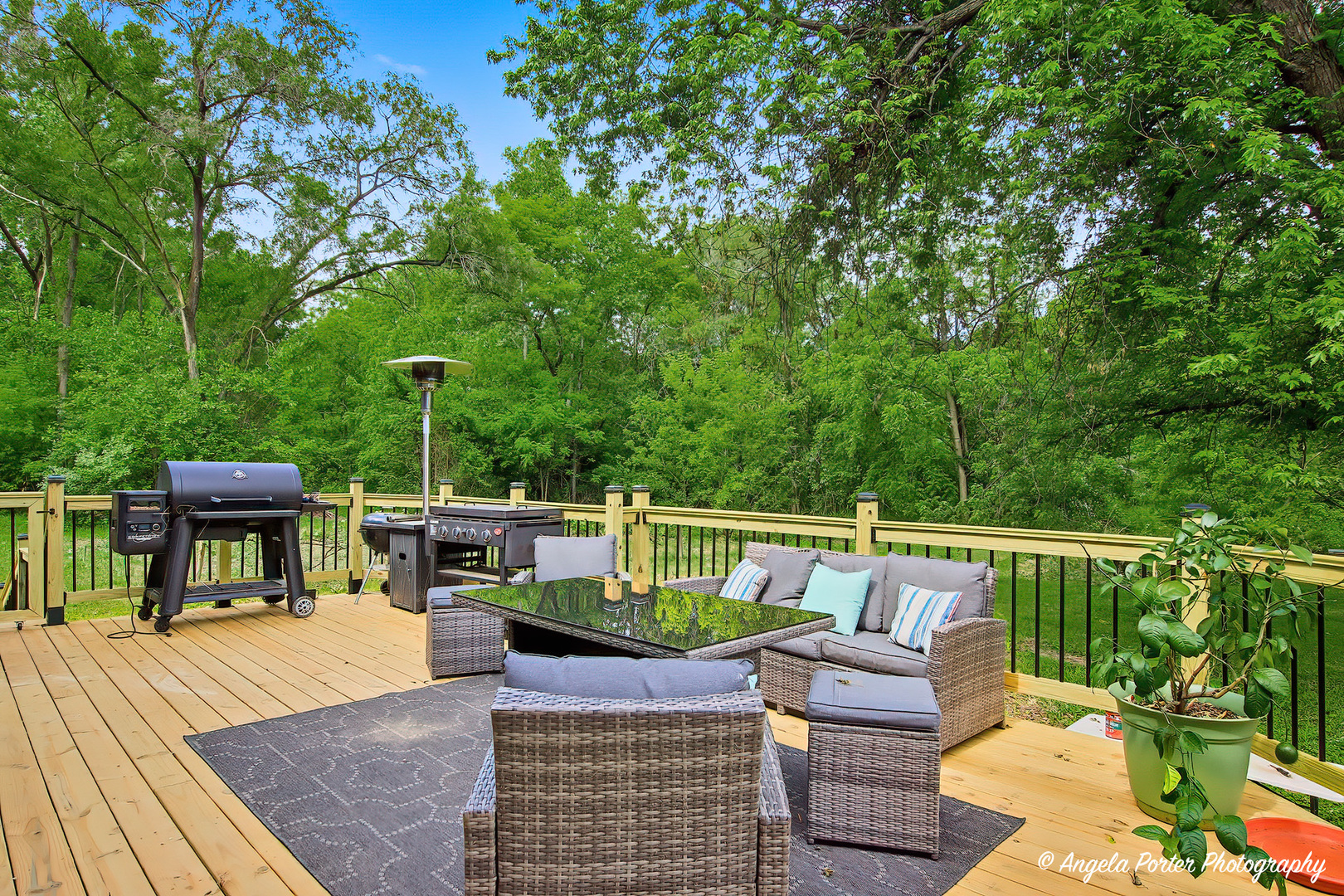 main property photo 58
